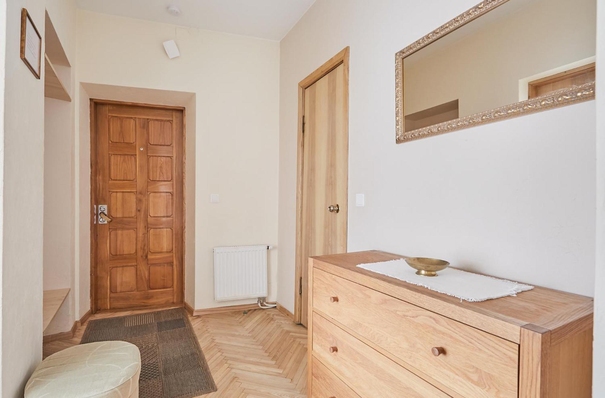 Old Town Apartment Каунас Экстерьер фото