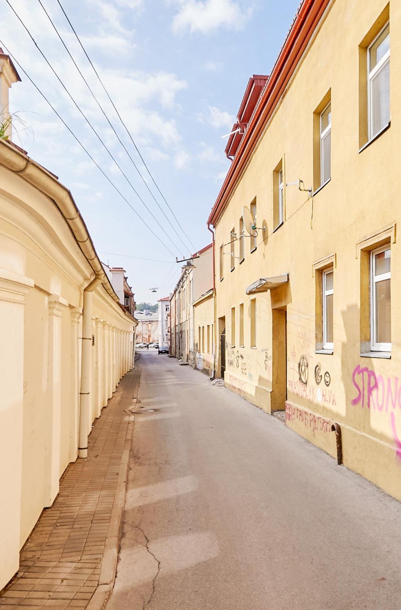 Old Town Apartment Каунас Экстерьер фото